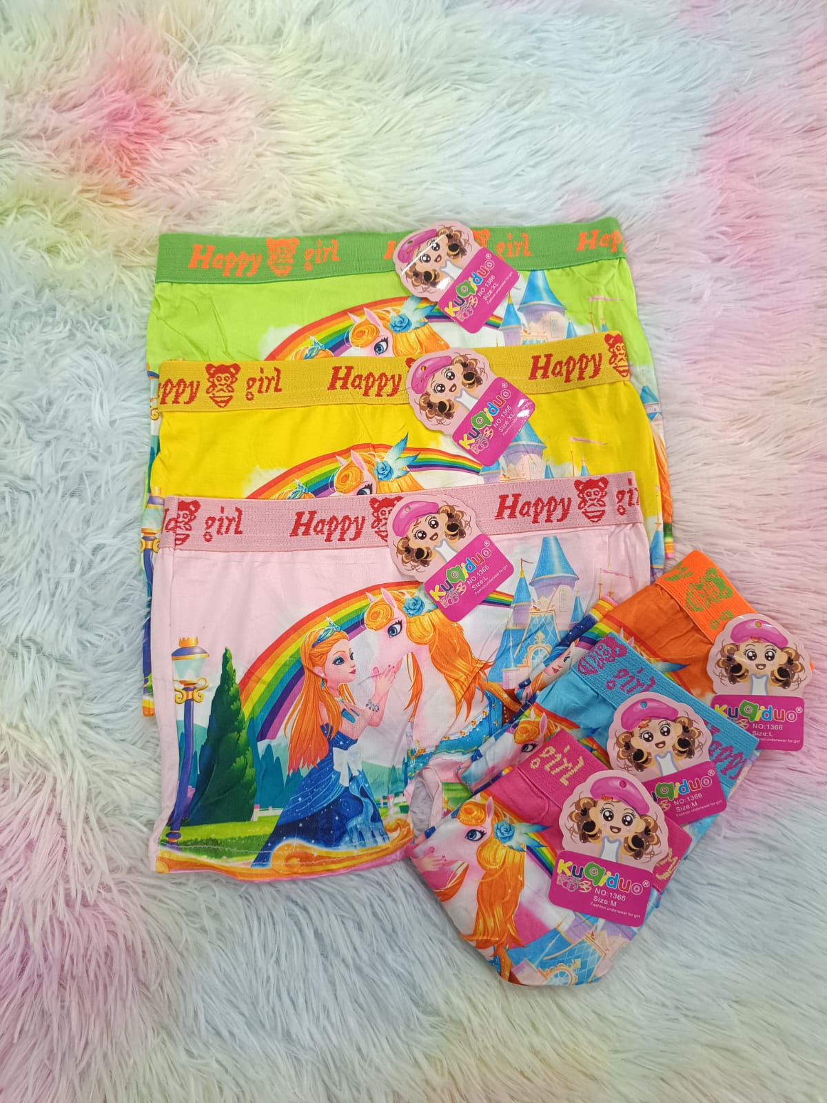 boxer-para-nina-con-diseno-de-princesas-y-unicornios-3003-a89bc4ca-509b-40ed-b961-6fe2c78682a6