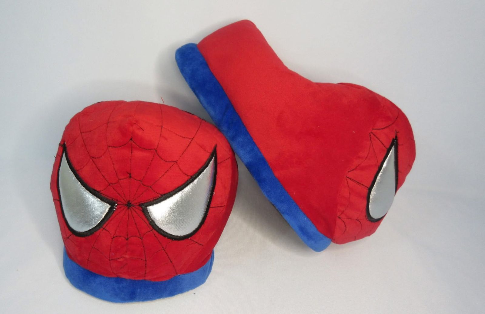 pantuflas-de-spiderman-1730-4de244e0-75dd-4534-b640-1f7a3b2382ed