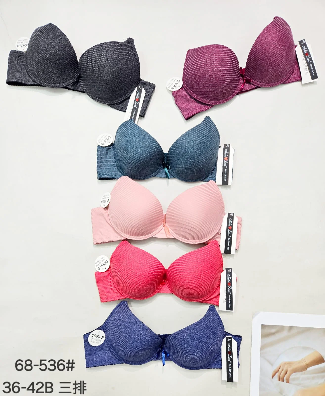 Sujetadores con textura-HS25-68-536 1 Sujetadores con textura-HS25-68-536