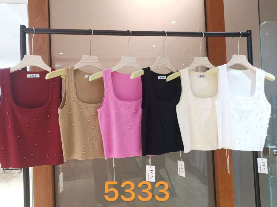 blusa-con-perlas-33610-13c95f52-254d-4605-9f91-f677b7851da8