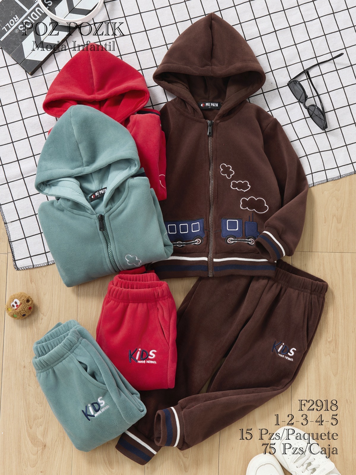 conjunto-infantil-con-capucha-25714-3a512982-9c51-4bbb-83e9-a6d6590155e8