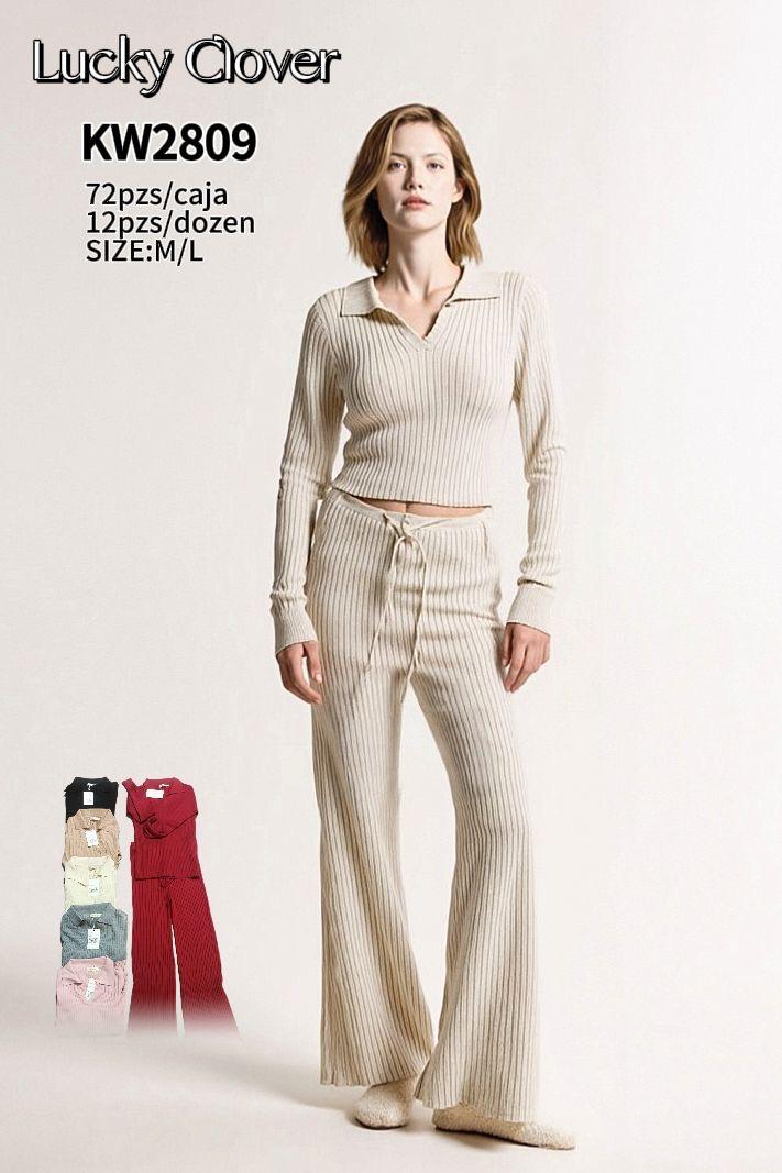 conjunto-tejido-acanalado-8826-0b576663-542c-4dea-a052-01ec3afabe3b