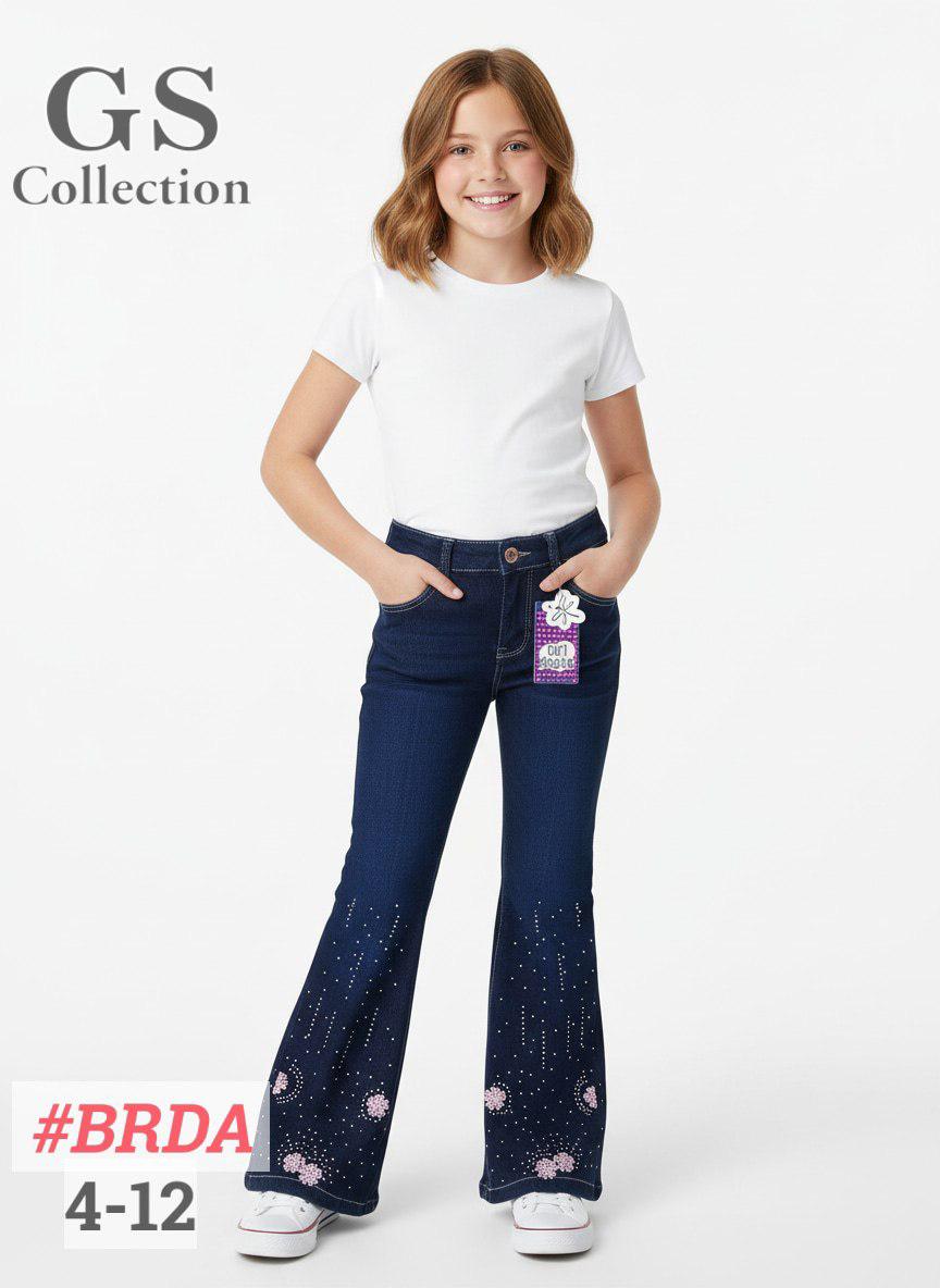 jeans-acampanados-con-decoraciones-12927-f4bfe724-f455-4216-a4f5-85d6c4dd2e37