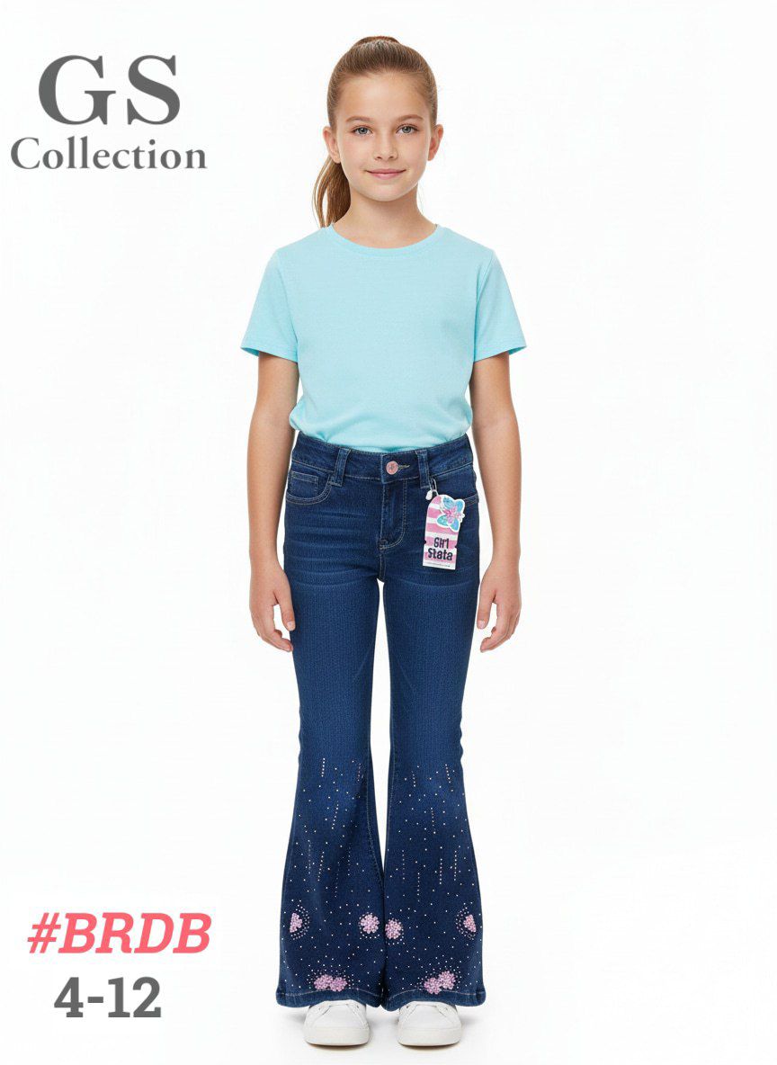 jeans-acampanados-con-detalles-florales-12927-9cca328f-1b1b-4df7-a1d8-f33be8a9b314