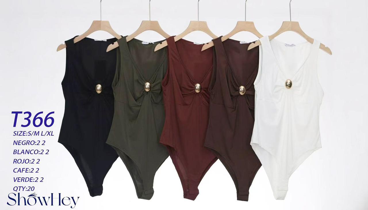 mono-con-detalle-frontal-13291-a2d6da3d-e9b7-4cae-97d6-daadb29dcc33