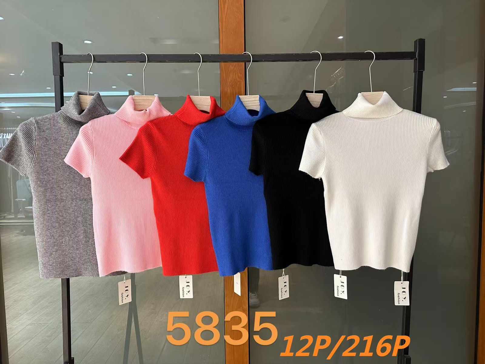 top-de-cuello-alto-manga-corta-33610-82fceb56-2f1a-4798-83d8-fc004265eba0