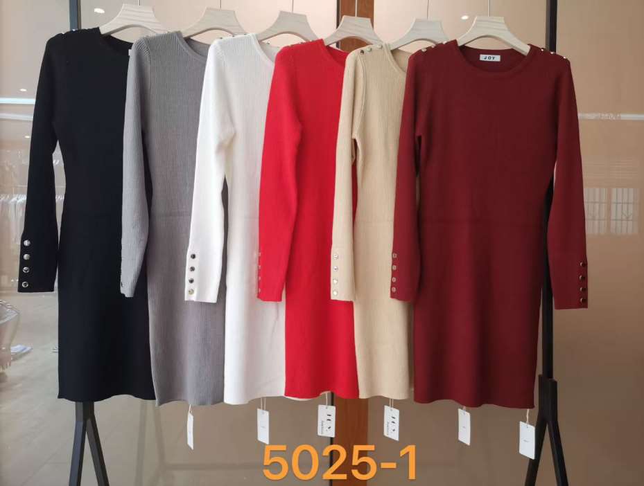 vestido-de-punto-con-botones-33610-2a970b59-f67f-4247-9c7f-95f720d642ac