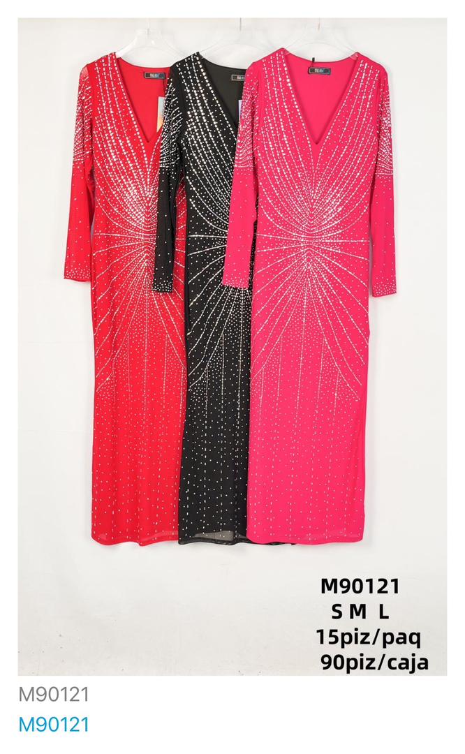 vestido-largo-con-pedreria-12697-fd05e682-2917-4cad-a81a-2827320cfbab