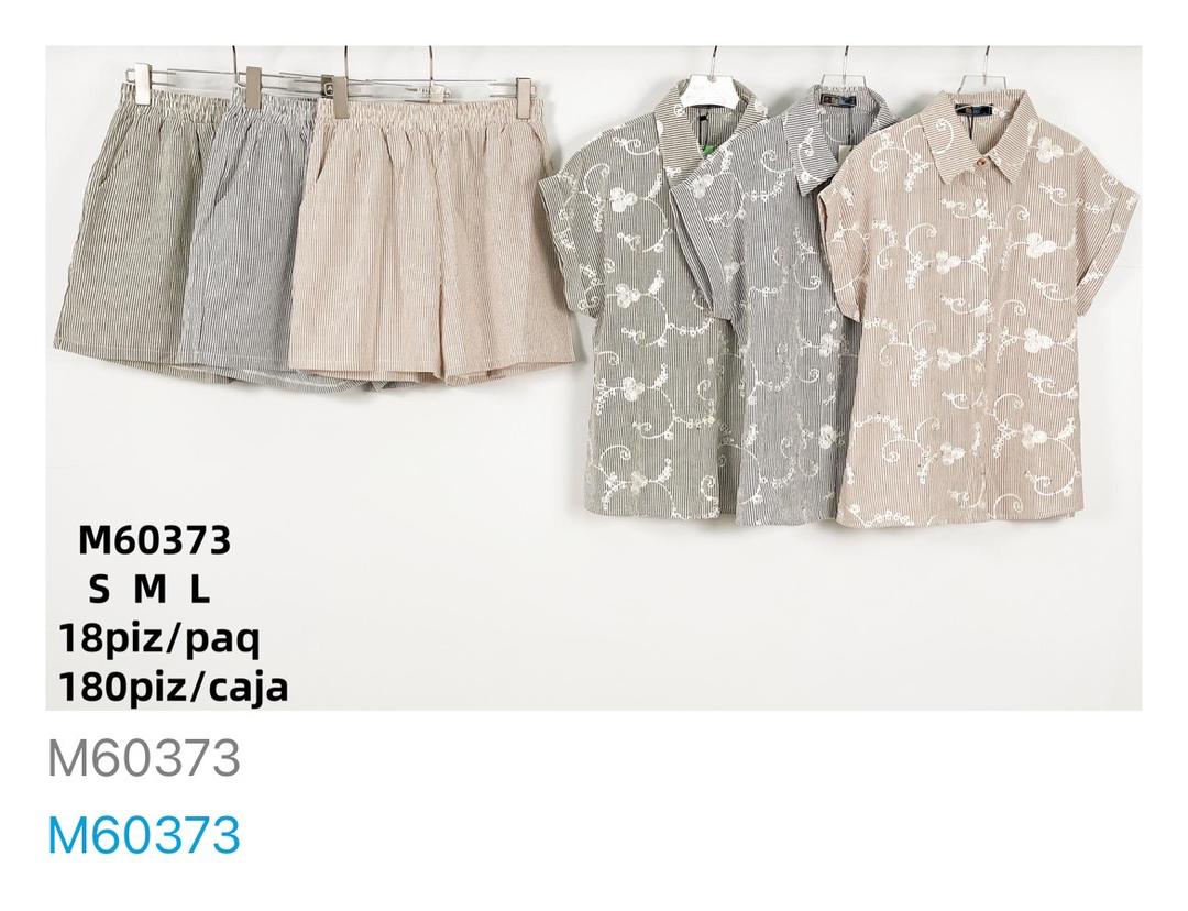 conjunto-de-camisa-y-shorts-a-rayas-12697-d206609a-1807-4985-bf88-b2200800bc3f