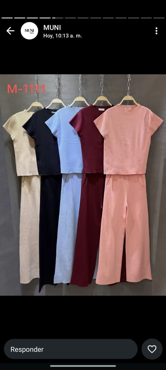 conjunto-de-pantalon-y-camiseta-33719-d5a231d5-b568-4afc-9cff-0fcb4f016aaa.jpeg