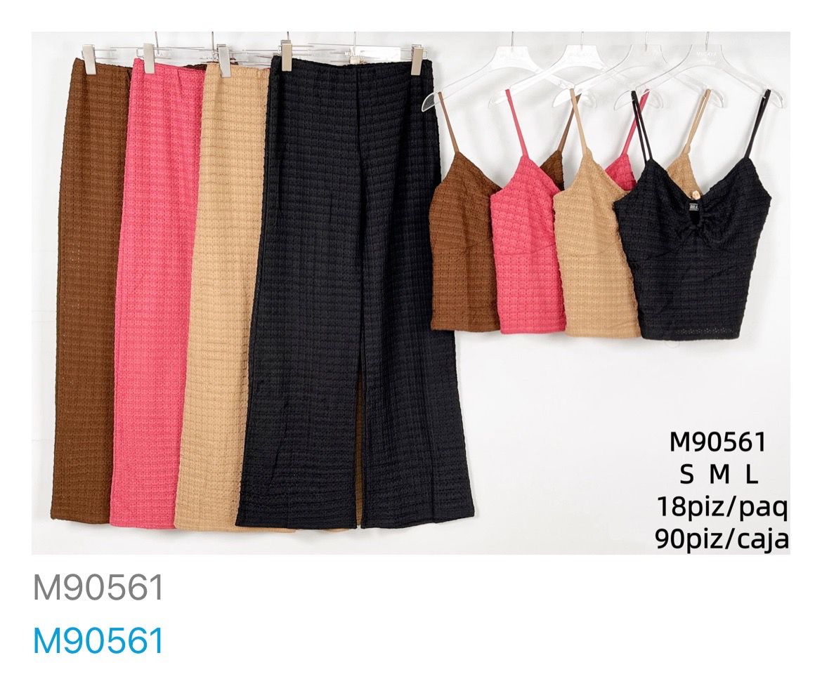 conjunto-de-pantalon-y-top-12697-f9f713a6-9c14-4c93-99e9-c0cf67221869