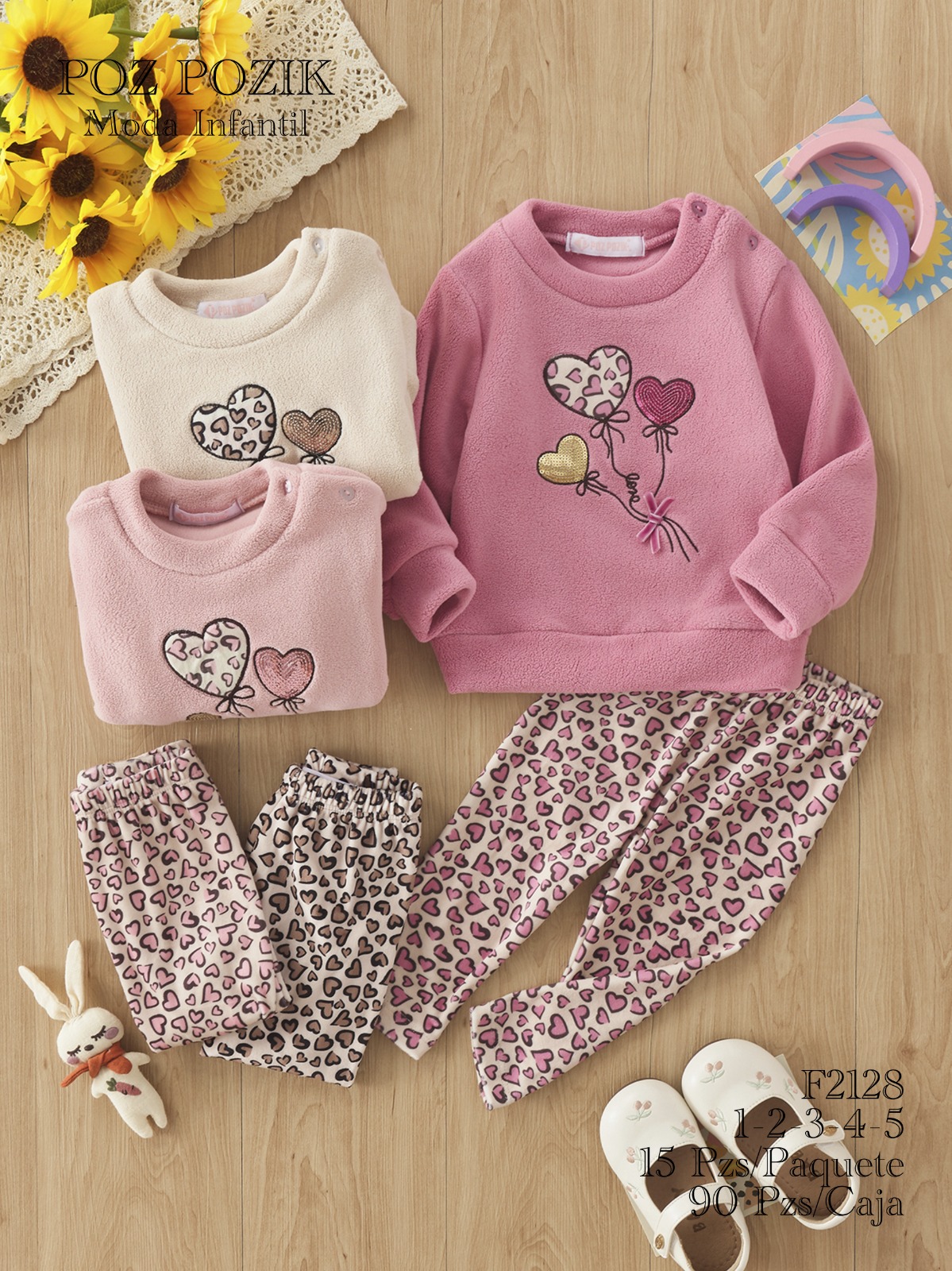 conjunto-de-pijama-infantil-de-corazones-25714-f41272fc-fd94-446c-81d7-a9005b3d493d.jpeg