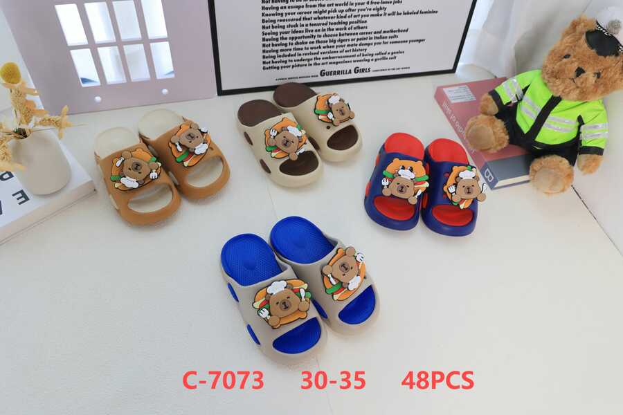pantuflas-con-diseno-de-oso-12370-351256f4-d915-44a6-8609-18af348eff2c