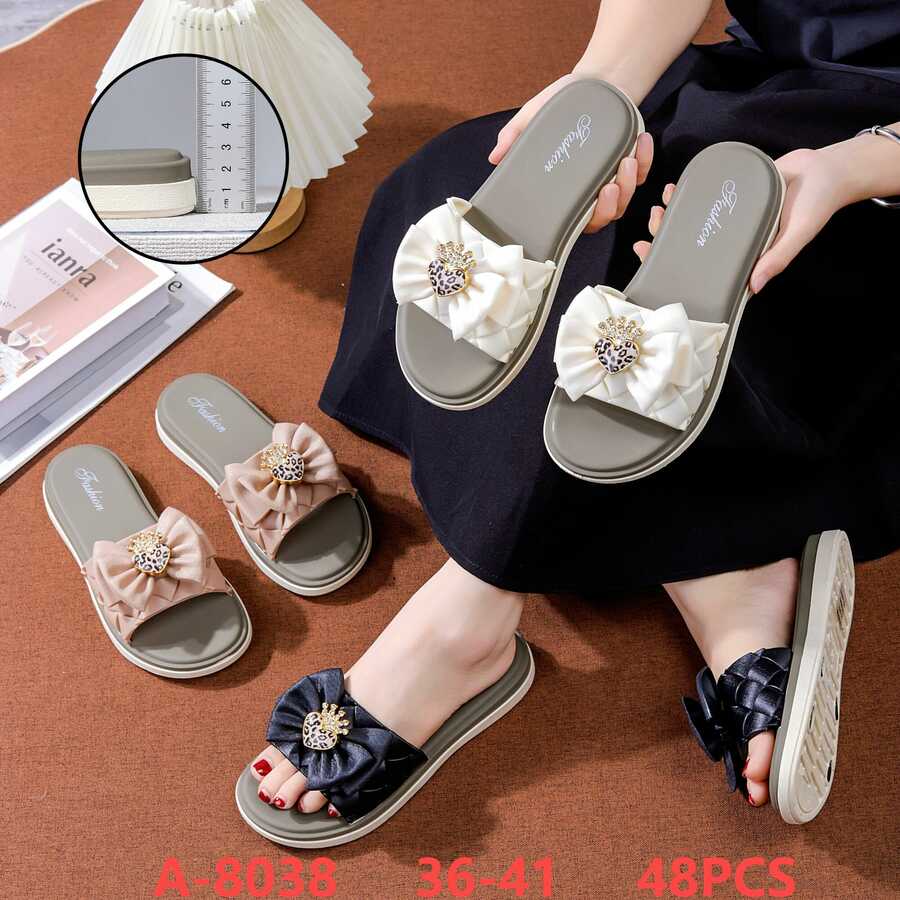 sandalias-de-plataforma-con-lazo-y-corona-12370-527ce75e-44bd-4012-848a-addebe66810c