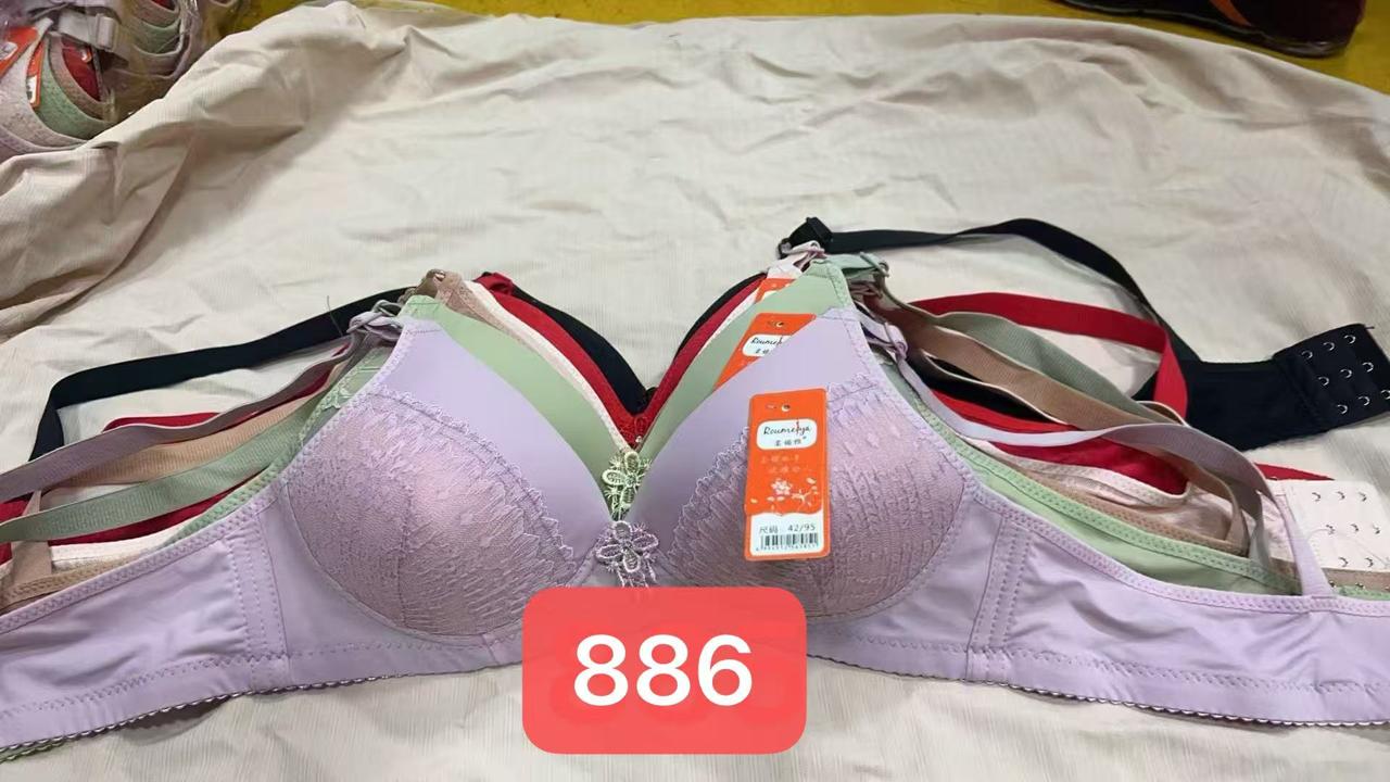 sujetador-de-encaje-1786-8aa5ef52-7db7-4c1a-be78-efc59765ed67