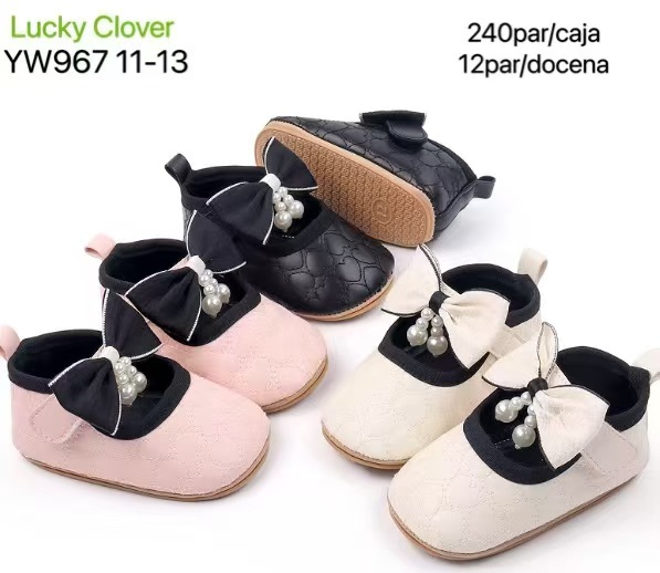 zapatos-de-bebe-con-lazo-y-perlas-15868-7f956106-995d-440e-88dd-ae1bf88fd687-1.jpeg