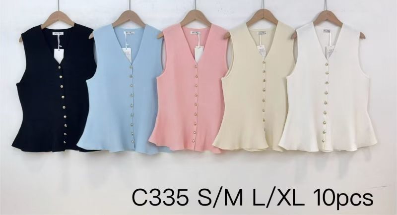 blusa-de-punto-con-botones-13291-3912c3ad-71ae-46c2-affe-51e9c37fbc0d