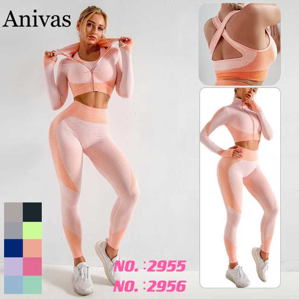 conjunto-deportivo-de-mujer-con-chaqueta-crop-y-leggings-23807-ba25808a-f6b3-43b3-9066-6e499e61c2fb-1.jpeg
