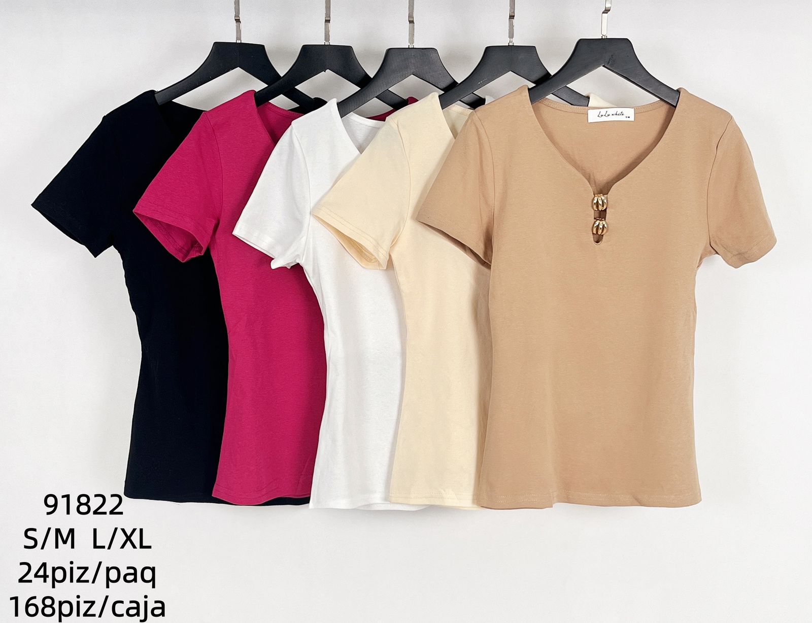 playeras-de-manga-corta-con-cuello-en-v-y-botones-13193-4e4cbfe9-4cf2-4dcd-a039-2c45778c88bf