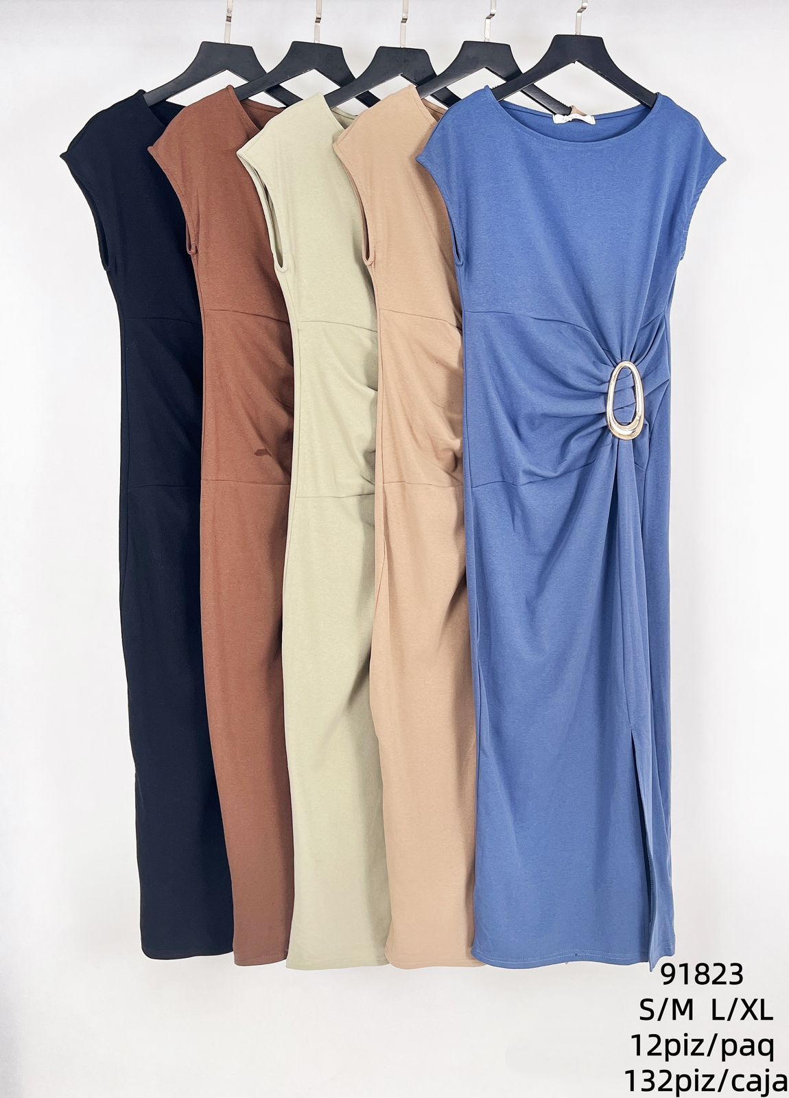 vestido-largo-con-hebilla-13193-33d5e6e2-c7d6-414a-93fc-58ba2d41ee48